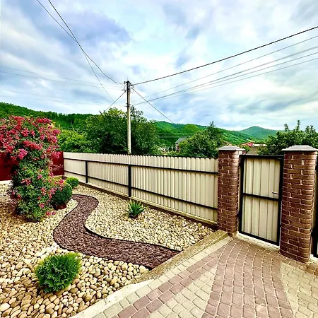 N V New View Holiday home