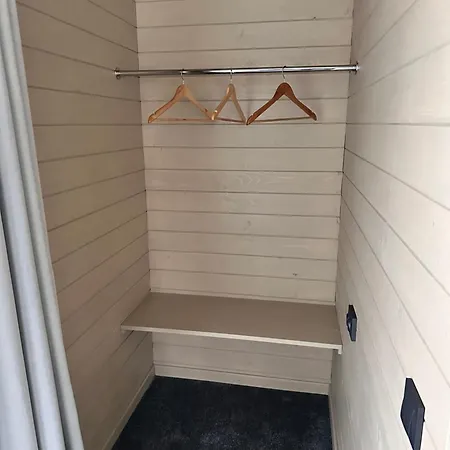 N V New View * Yaremche